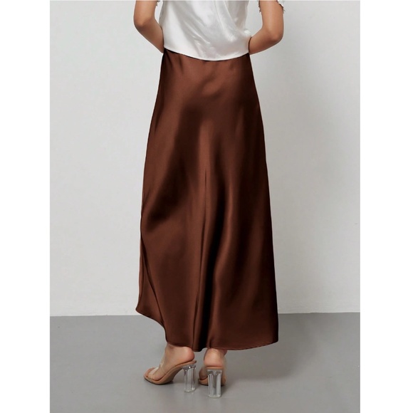 Brown Satin A-Line Skirt High Waisted Long - Picture 9 of 10